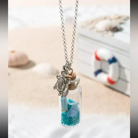 $4 LUMINOUS TURTLE BEACH NECKLACE: NEW. $4 IF BUNDLED - Picture 6 of 16